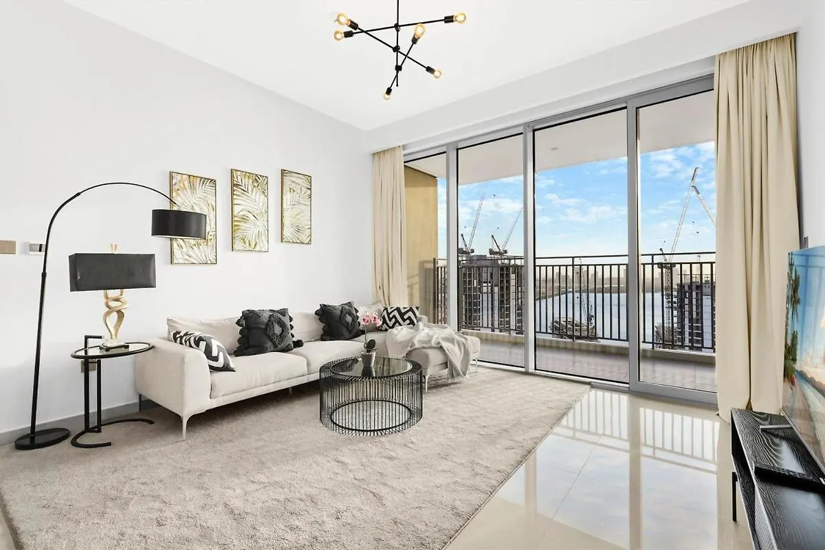 דירה דובאי First Class 2Br Creek Harbour & Burj Views