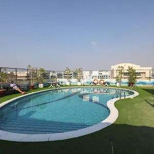 4* Hotel Aavri