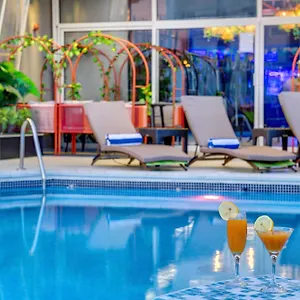 Howard Johnson Plaza By Wyndham Deira ドバイ
