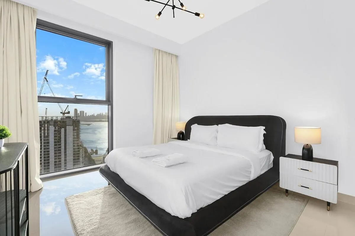 First Class 2Br Creek Harbour & Burj Views Dubai Apartment