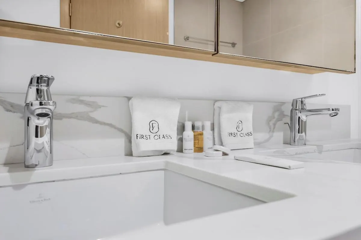 First Class 2Br Creek Harbour & Burj Views Dubai